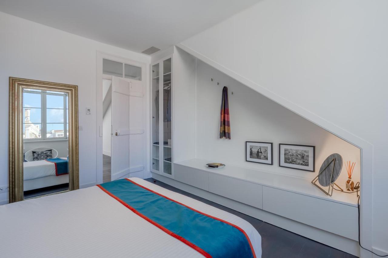 Principe Real Charming Garden View Flat At The Heart Of Apartment Lisbon