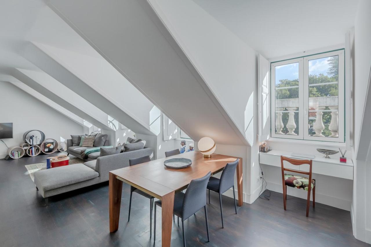Principe Real Charming Garden View Flat At The Heart Of Apartment
